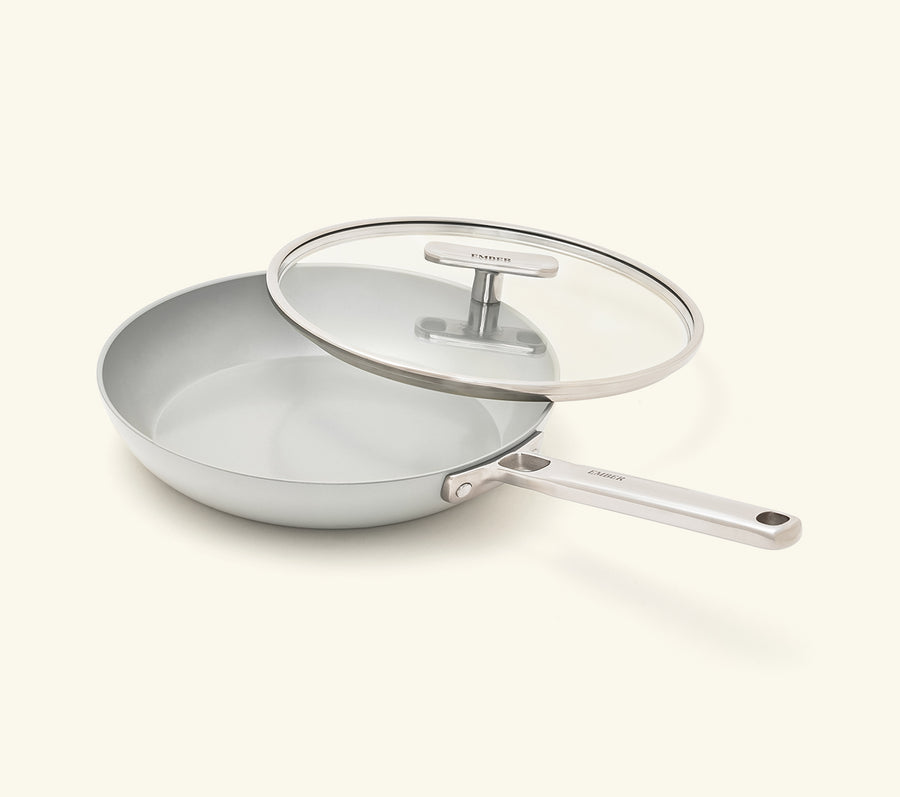 Frypan 24cm with glass lid - Himalayan Mist
