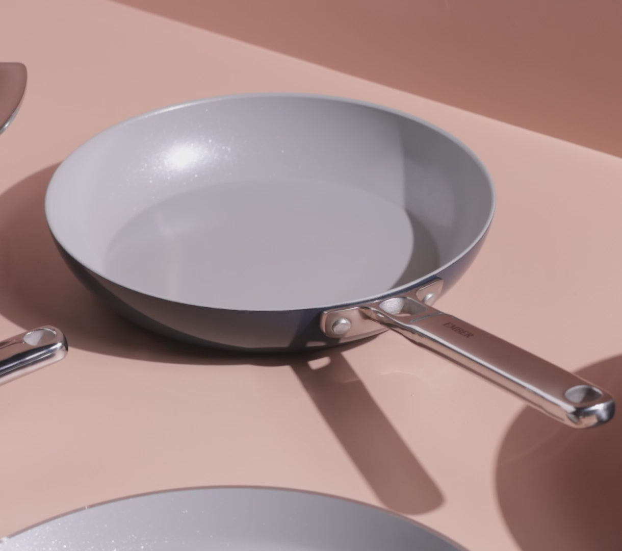 Frypan 24cm with glass lid - Nilgiri Blue