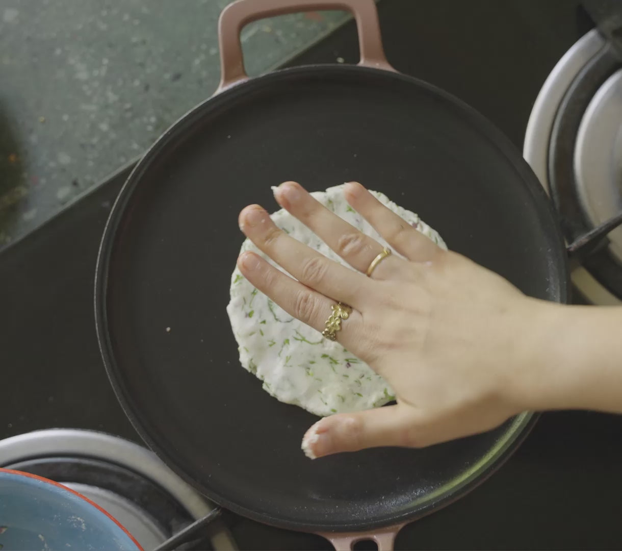 Pre-Seasoned Tawa 27 cm - Jaipur Terracotta